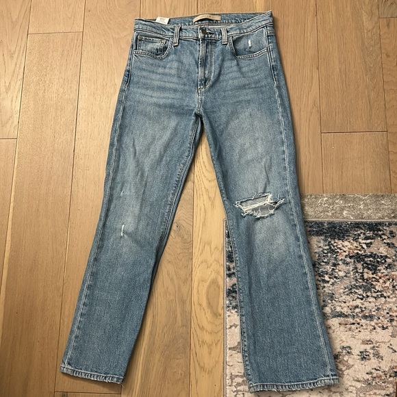 Joe’s Jeans “The Callie” High Rise Cropped Boot Jeans Size 27 - Picture 1 of 5